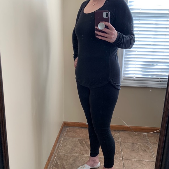 Calia Workout 2 pc Outfit (M/L) - Picture 9 of 9